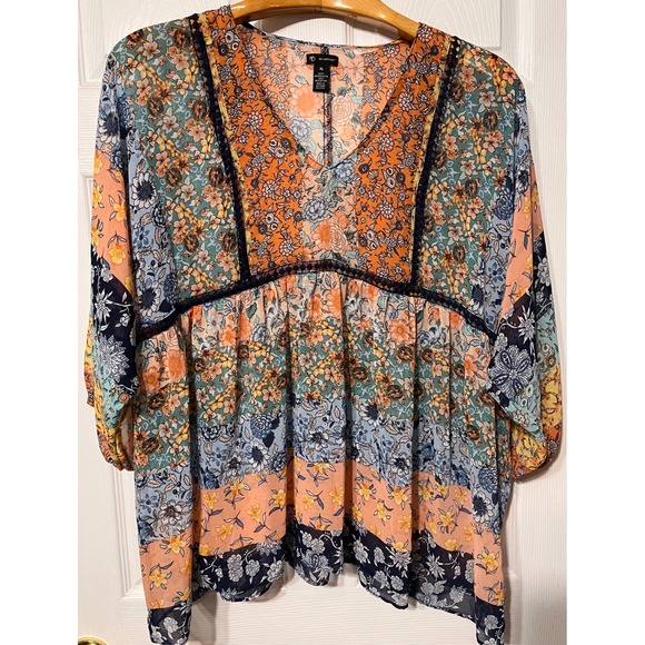 new directions Tops - New Directions Womens XL Floral Patchwork Babydoll Blouse V-Neck Boho Lace Trim